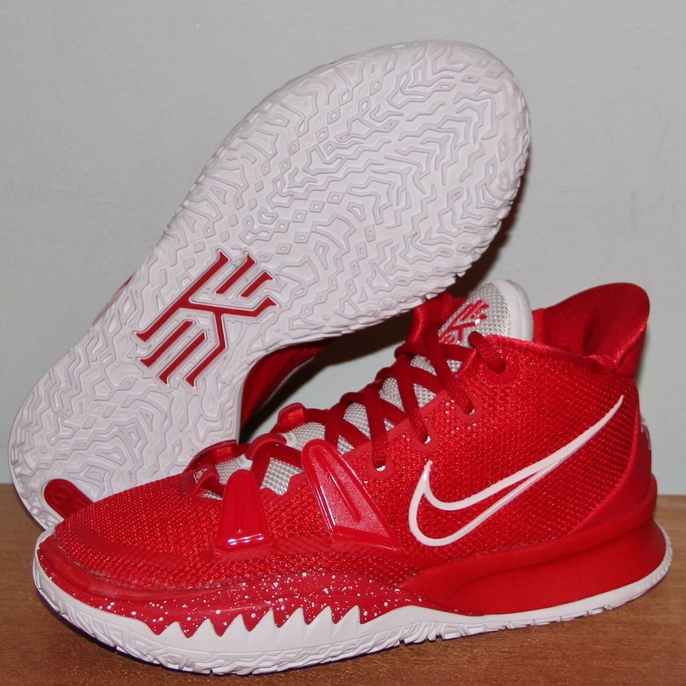 Nike Kyrie 7 Basketball Shoes Mens 4 Womens 5.5 Red